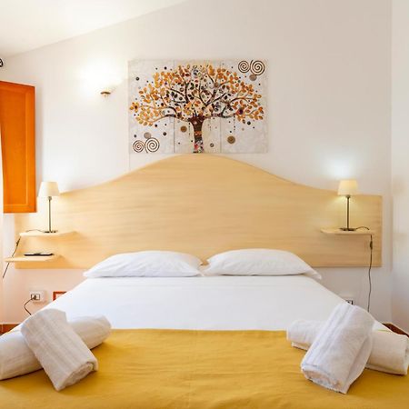 Hotel Marie Claire ラヌゼーイ エクステリア 写真